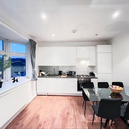 Prime Location Camden Luxury Apt Sleeps 6 Londýn Exteriér fotografie